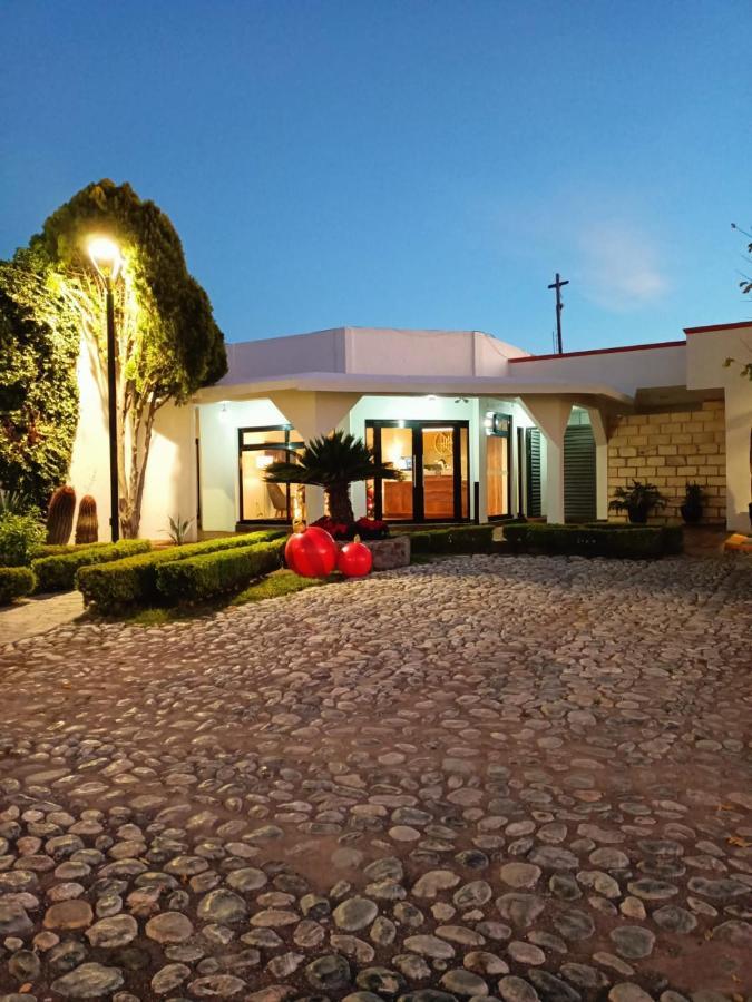 Hotel Mina Real Cedral Екстериор снимка