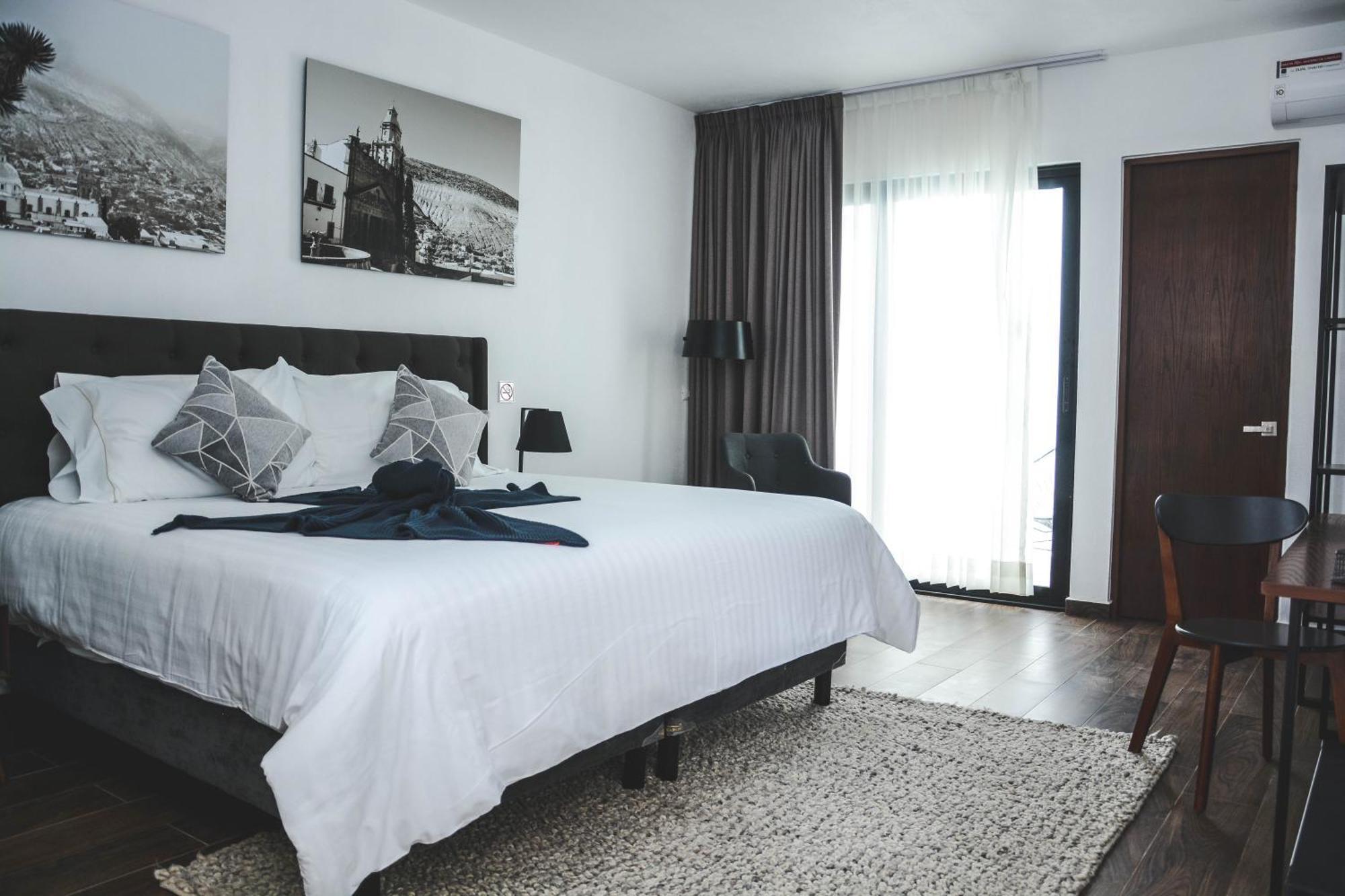 Hotel Mina Real Cedral Екстериор снимка