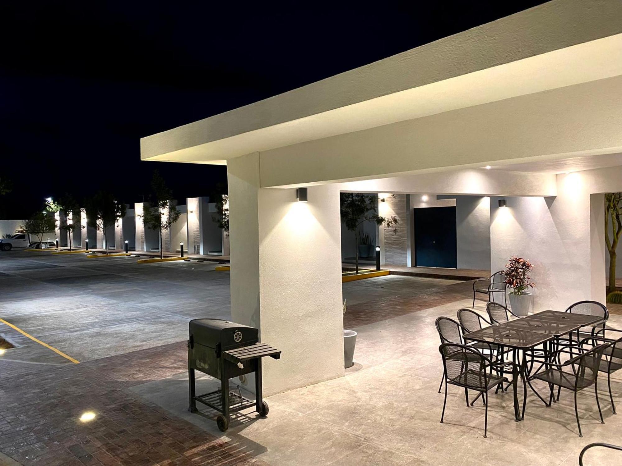 Hotel Mina Real Cedral Екстериор снимка