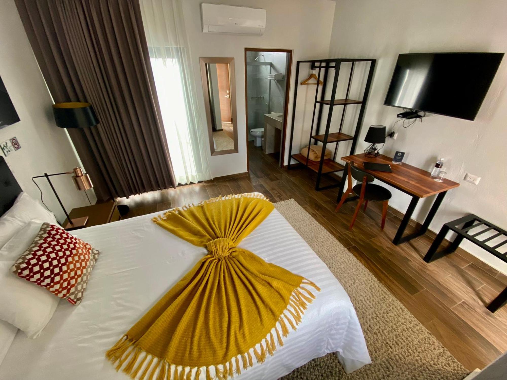 Hotel Mina Real Cedral Екстериор снимка